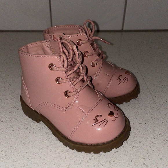 Kitty cat boots size 4 toddler - Picture 2 of 4